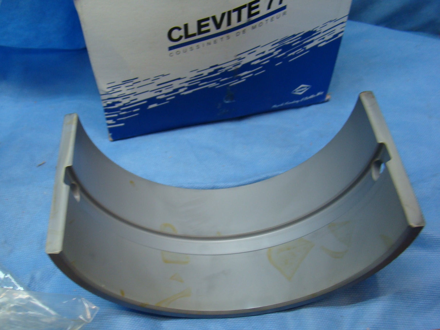 MB2618P L LOWER Main Bearing Shell White Superior Diesel PTD 6 8 6G825